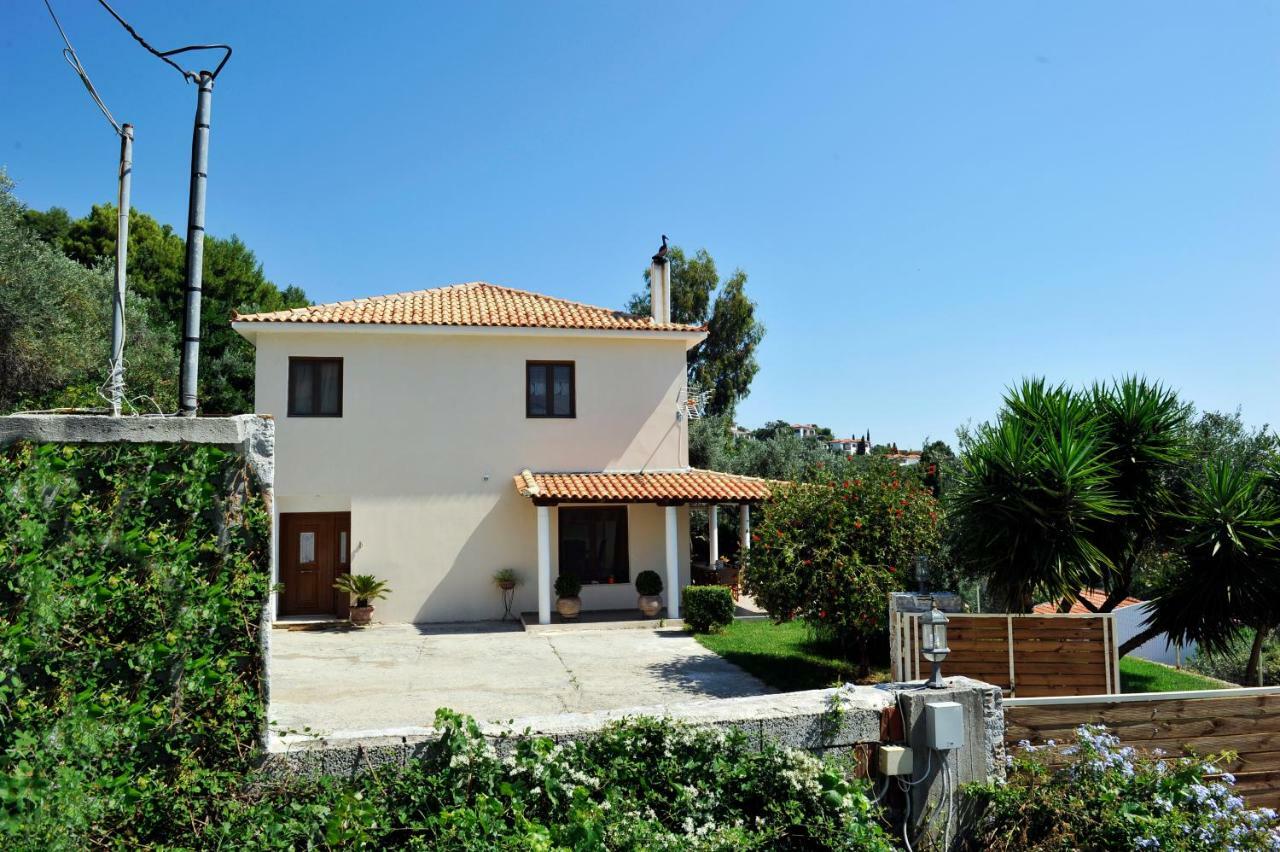 Poseidon Villa M Ammos Skiathos Town Exterior photo